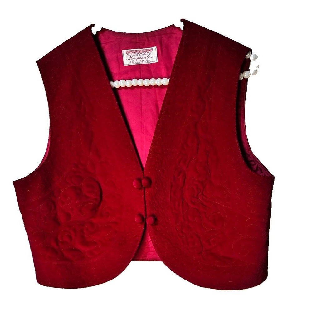 VTG  Hong Kong Red Brocade Vest Marguerite's Embroidered Floral Satin Lined M